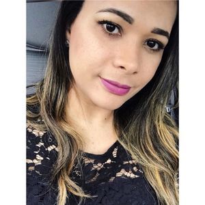 Meet your Posher, Iara